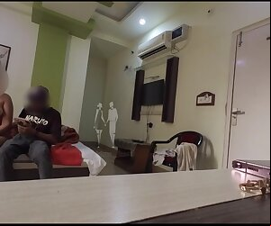 Indian_sexy_Meena_Bhabhi_got_fuck_by_hotel_bell_boy